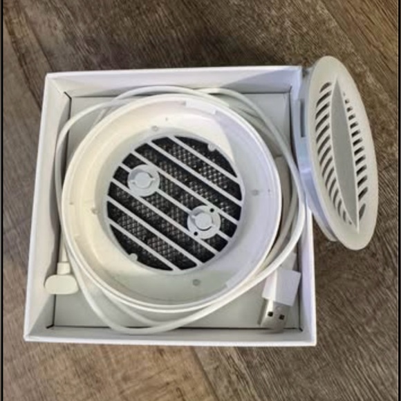 AquaPure Pesticide Purifier with USB Cable - Picture 7 of 9